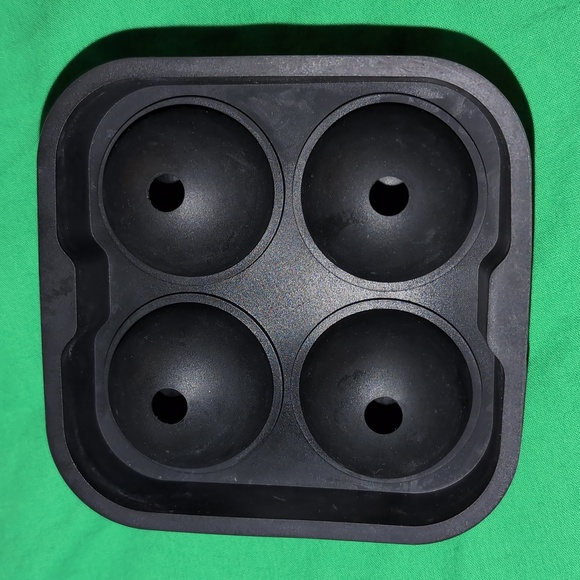 Silicone Sphere Ice Tray of 4 Black - Picture 5 of 6